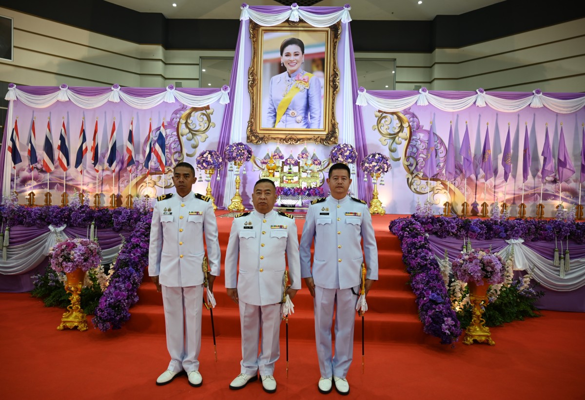 You are currently viewing ร.อ.พีรวิชญ์  ตัดใจ นายทหารควบคุมคุณภาพการวิเคราะห์ พร้อมด้วยข้าราชการ สถานีวัดความสั่นสะเทือนฯ ร่วมพิธีเจริญพระพุทธมนต์ ทำบุญตักบาตร ถวายเป็นพระราชกุศล เนื่องในโอกาสวันเฉลิมพระชนมพรรษา สมเด็จพระนางเจ้าฯ พระบรมราชินี ณ ห้องรวงผึ้ง ๑ ศูนย์ประชุมและแสดงสินค้านานาชาติเฉลิมพระเกียรติ จังหวัดเชียงใหม่ ในวันที่ ๓ มิถุนายน ๒๕๖๘